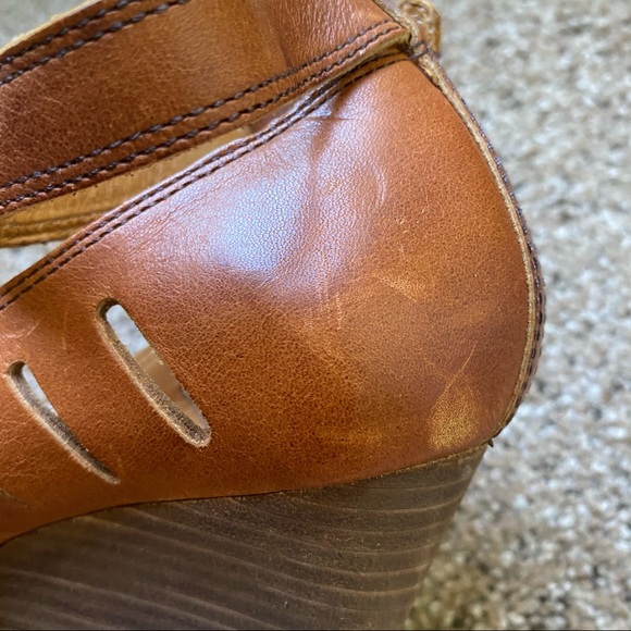 Frye Gwen Ankle Strap Brown Leather Sandals sz 9 - Picture 13 of 16